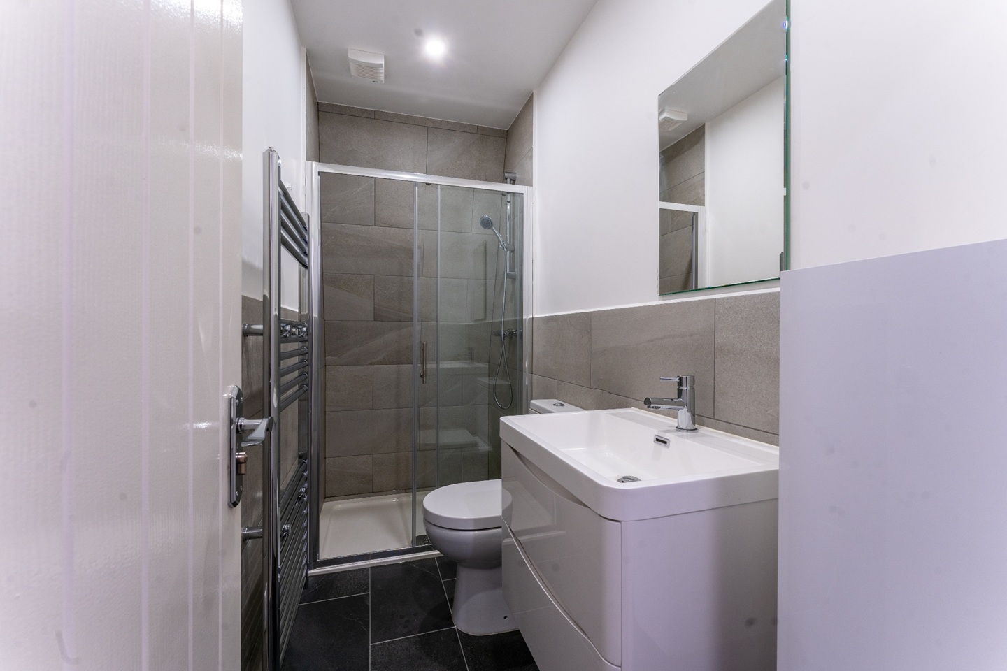 Additional image 4 of Room in a Shared Flat, Browning St, SE17, N1 7GU