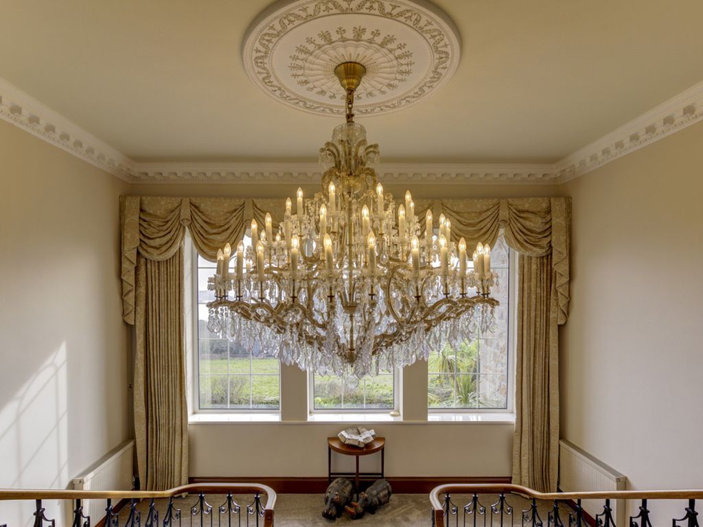 Additional image 3 of 7 bed detached house for saleLa Route Des Quennevais, Jersey JE3