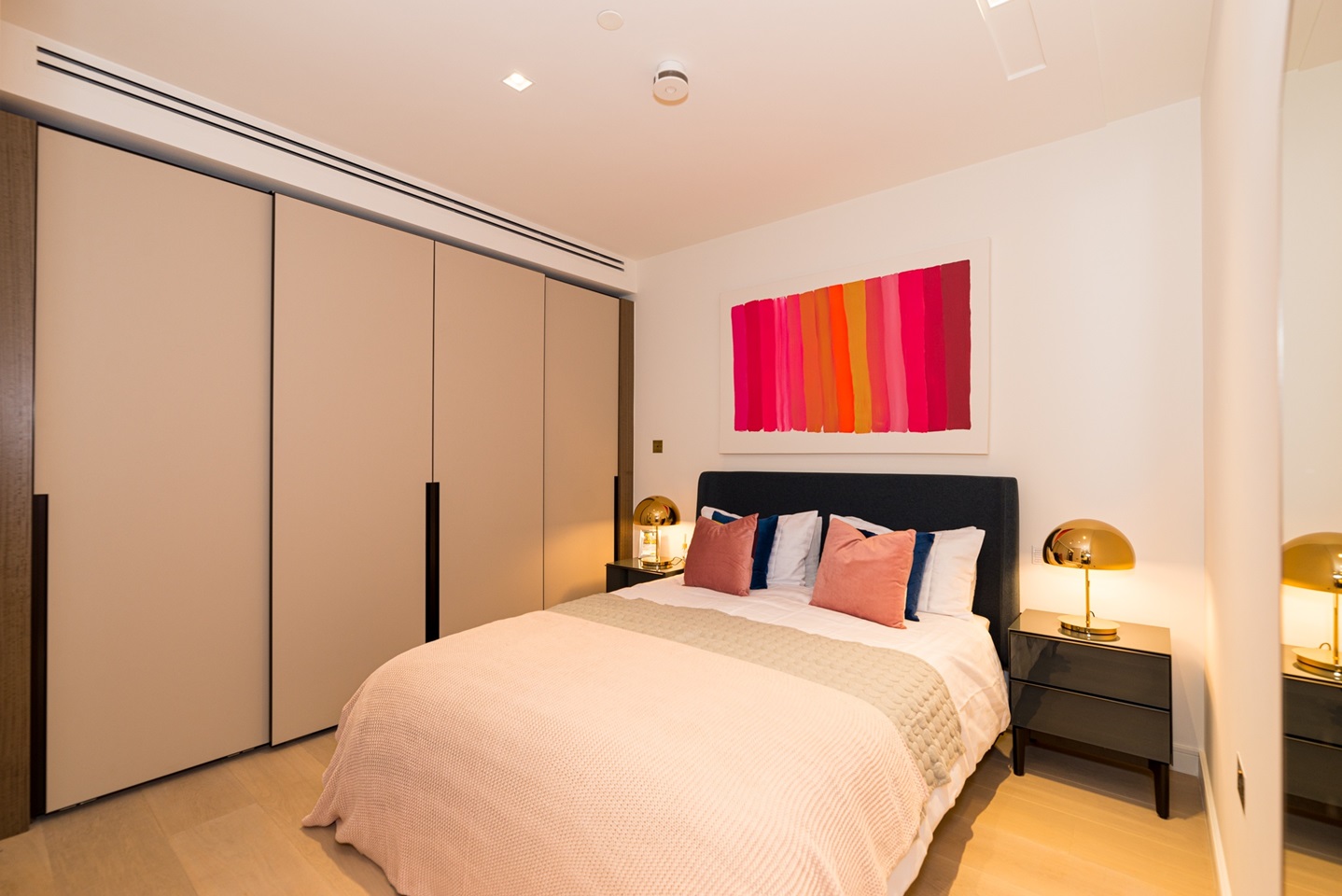 Additional image 24 of Studio Flat, Portugal Street, WC2A, N1 7GU