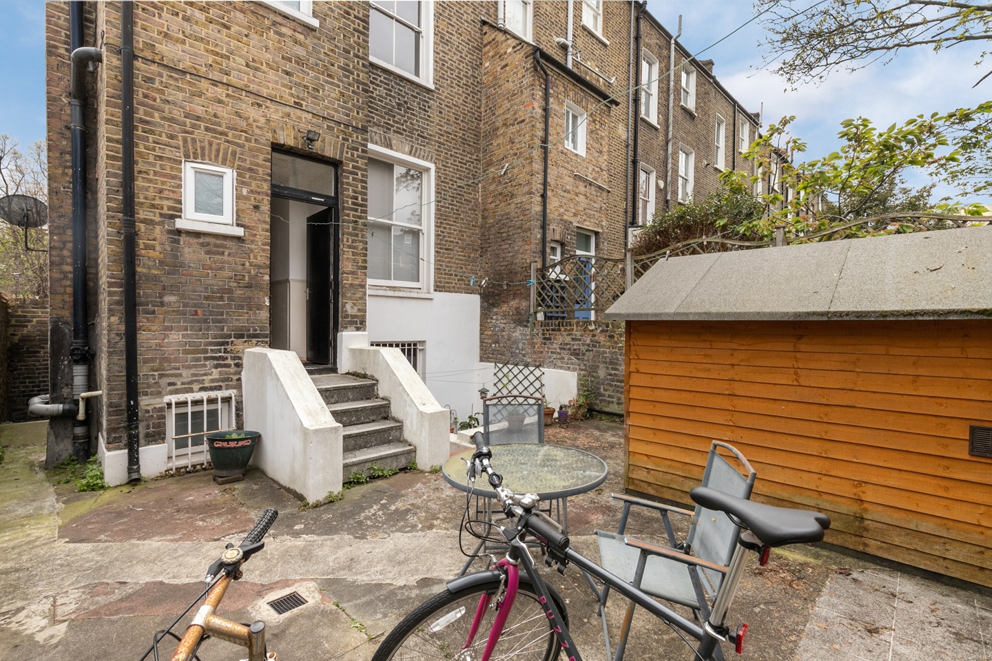 Additional image 8 of Bedsit, Burnley Rd, SW9, N1 7GU