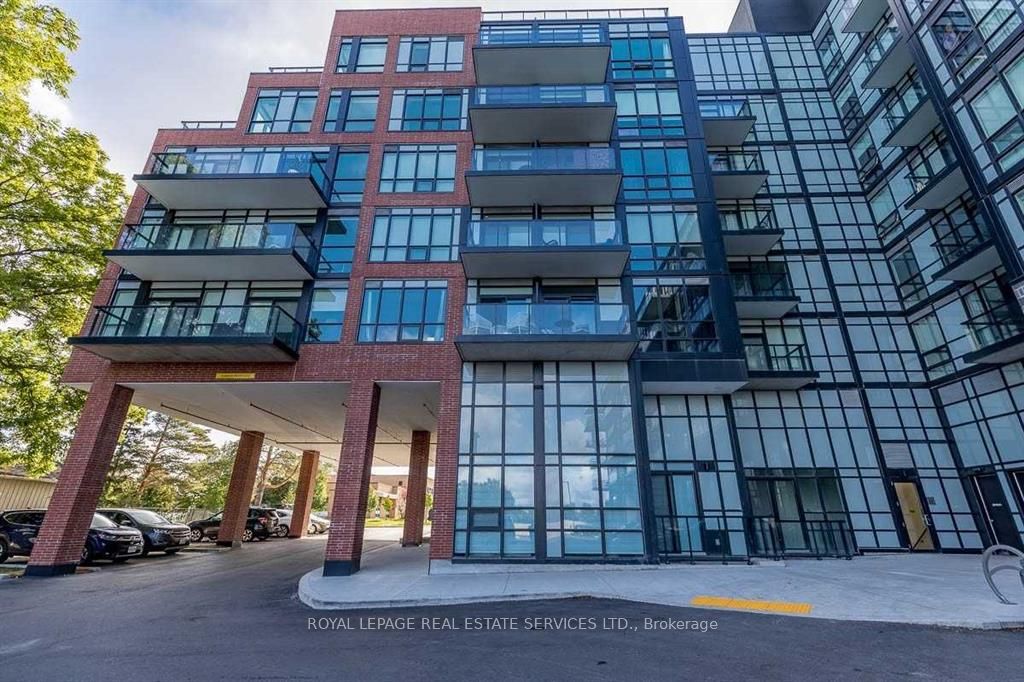 203-681 Yonge Street, Barrie, ON, L4N 4E8