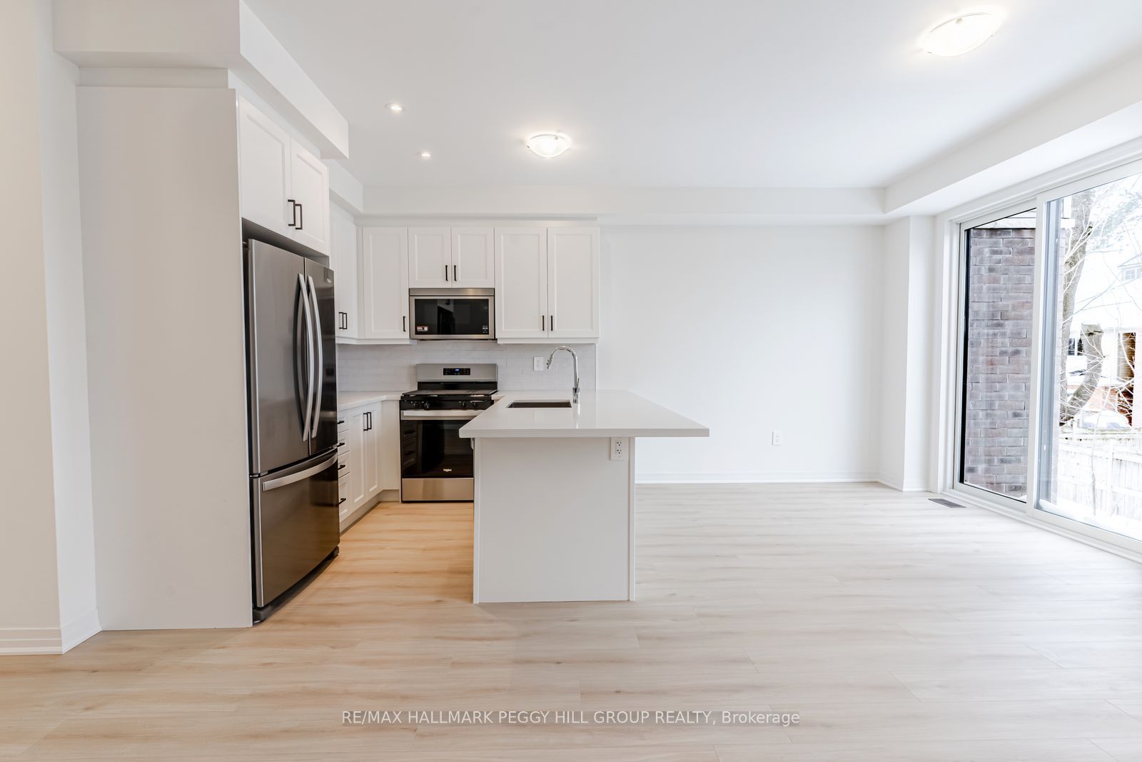 Additional image 3 of 187 Durham Avenue, Barrie, ON, L9J 0Z5