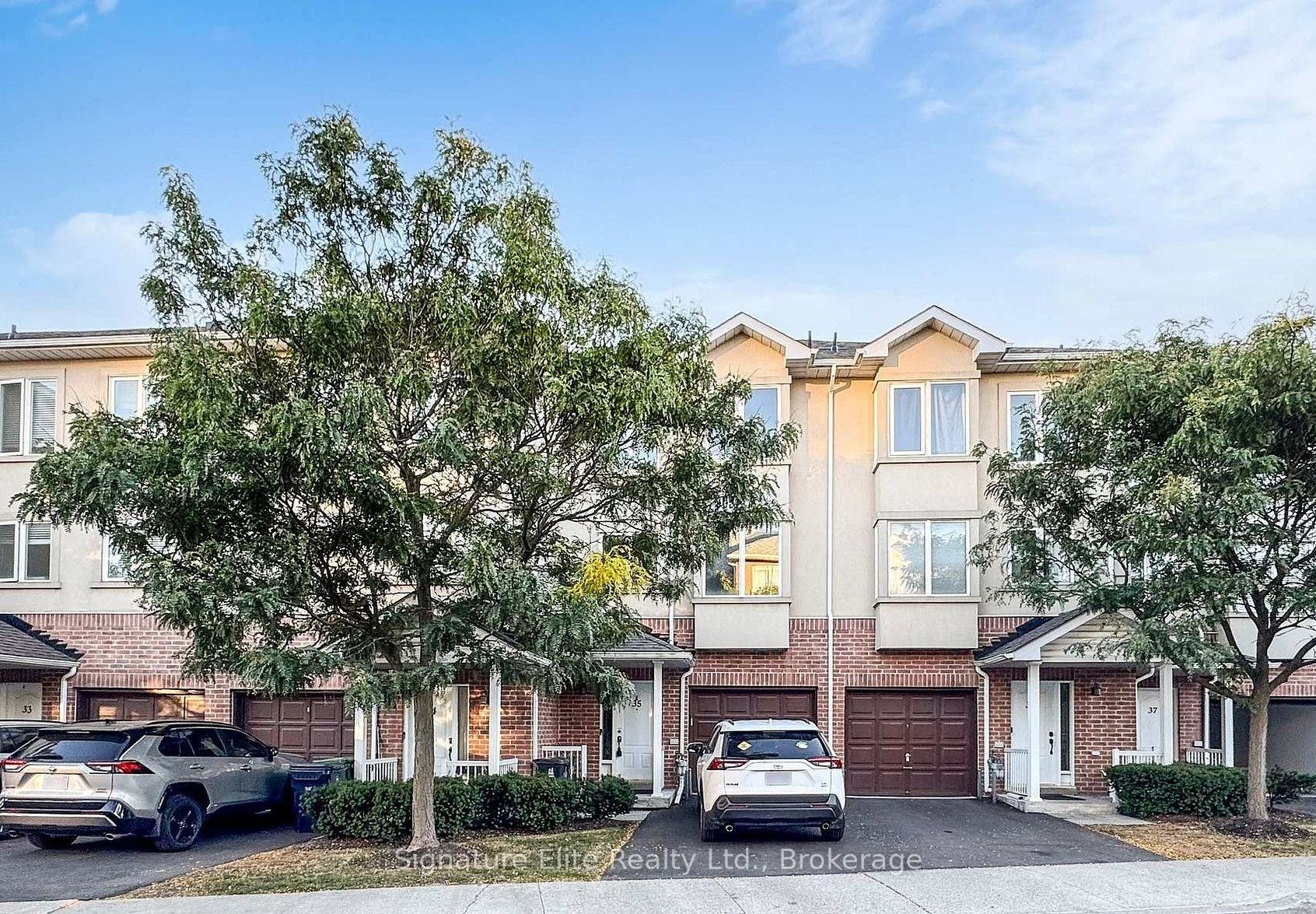 35-3057 Finch Avenue W, Toronto, ON, M9M 0A7