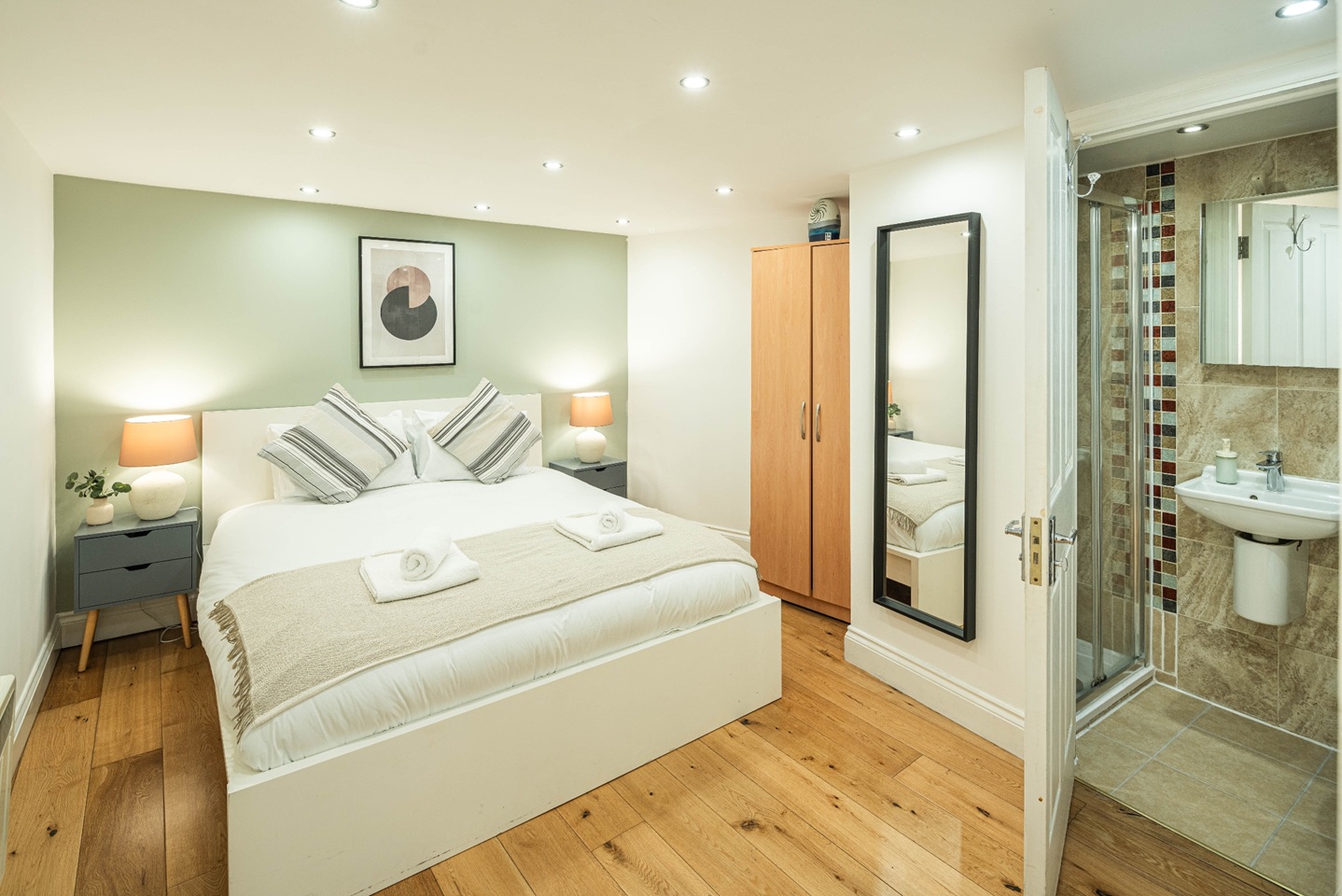 Additional image 7 of 2 Bed Flat, Royal College Street, NW1, N1 7GU