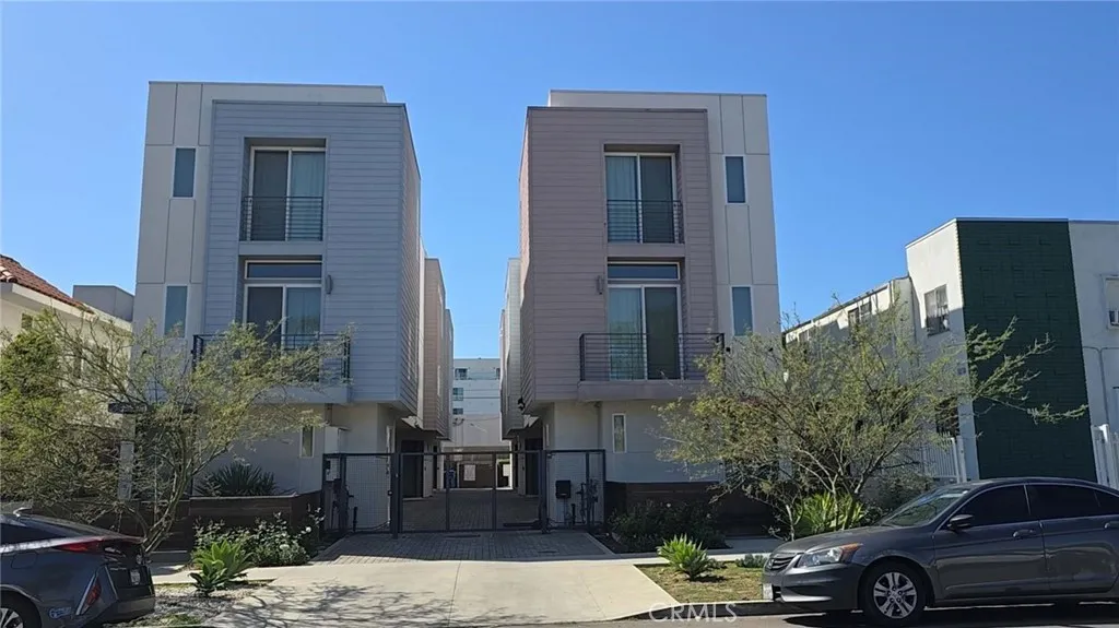 Additional image 2 of 319 S Serrano Unit 1/2, Los Angeles, CA 90020