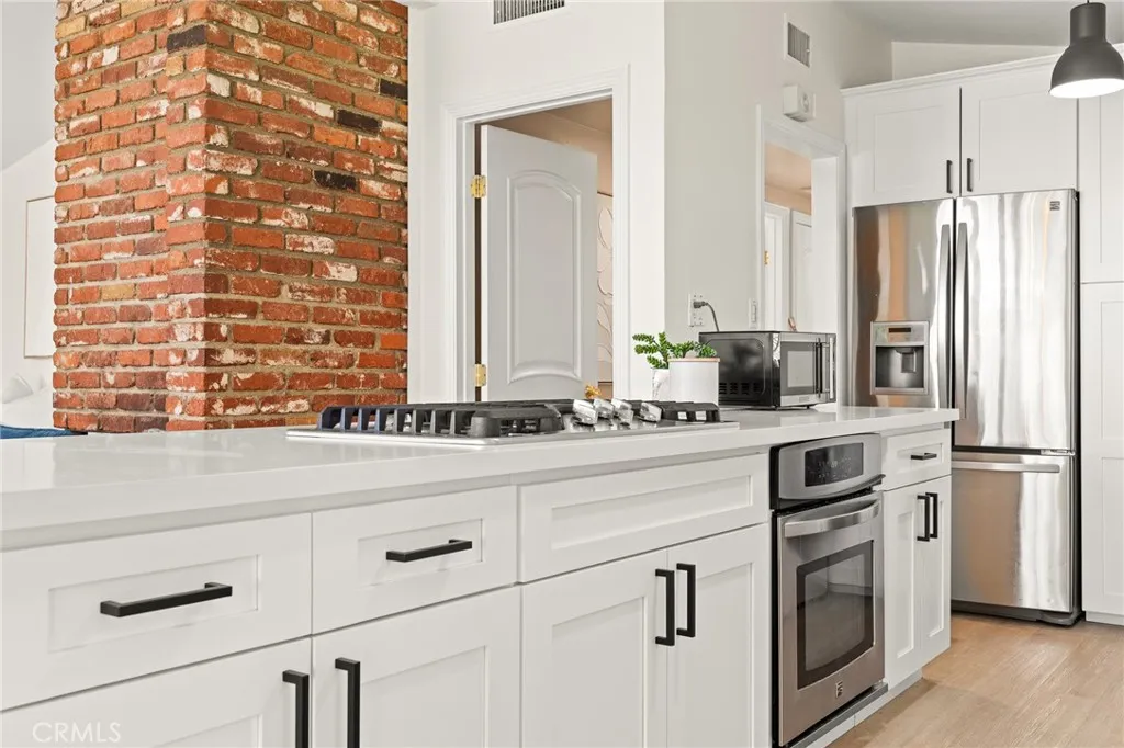 Additional image 56 of 925 E Walnut Ave, Glendora, CA 91741