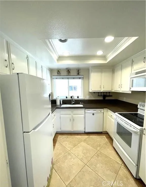 Additional image 60 of 2390 Via Mariposa W Unit 3C, Laguna Woods, CA 92637