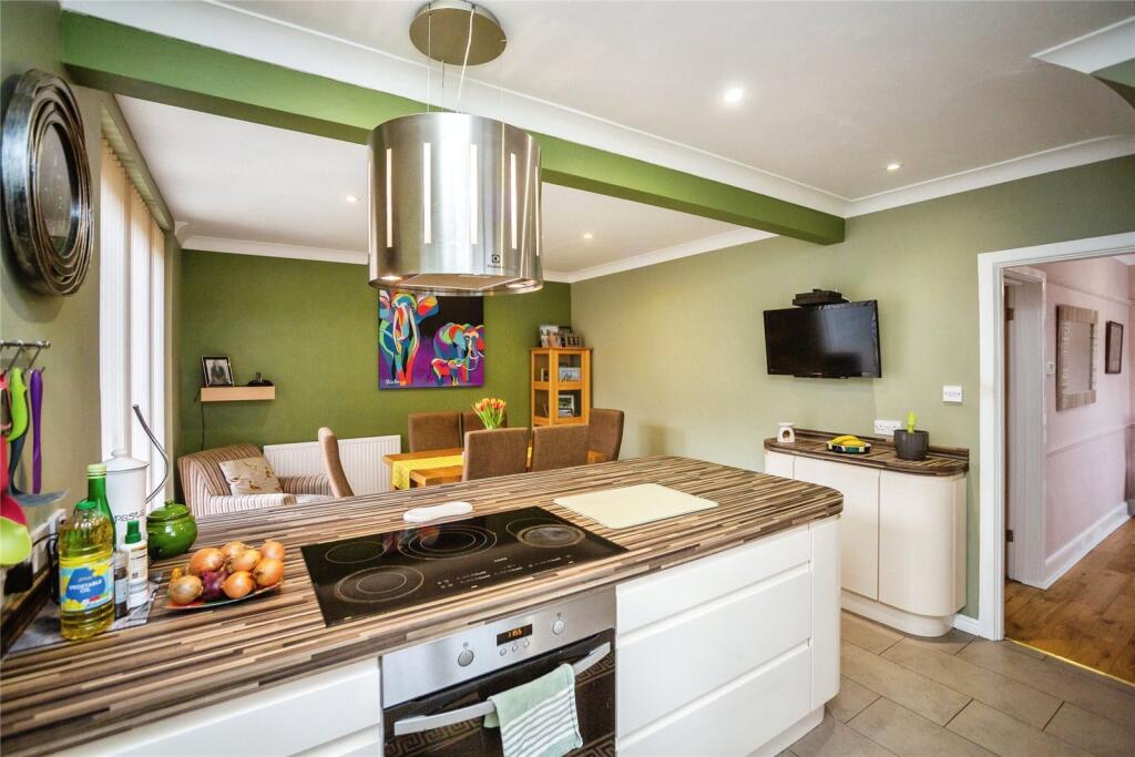 Additional image 4 of Coxhill Gardens, Dover, Kent, CT17