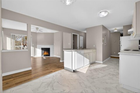 Additional image 8 of 202-2647 Muir Road, Courtenay, BC, V9N 8Z4