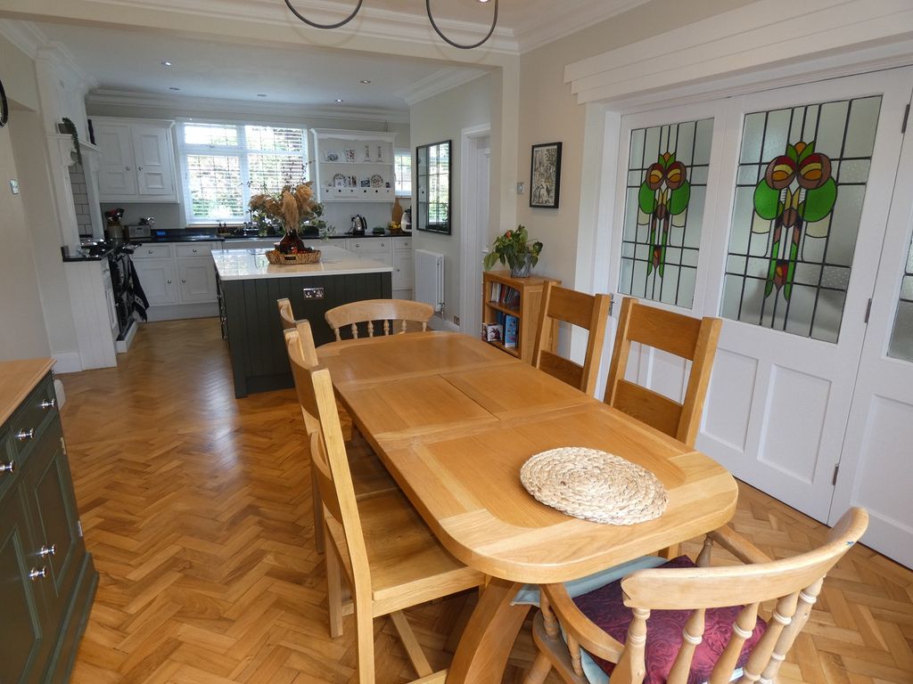 Additional image 8 of 4 bed detached house for saleChestnut Close, Rhyddings, Neath. SA10