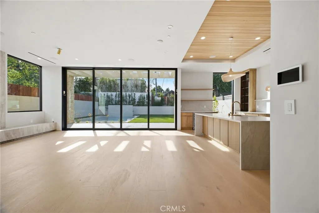 Additional image 14 of 4827 Stansbury Ave, Sherman Oaks, CA 91423