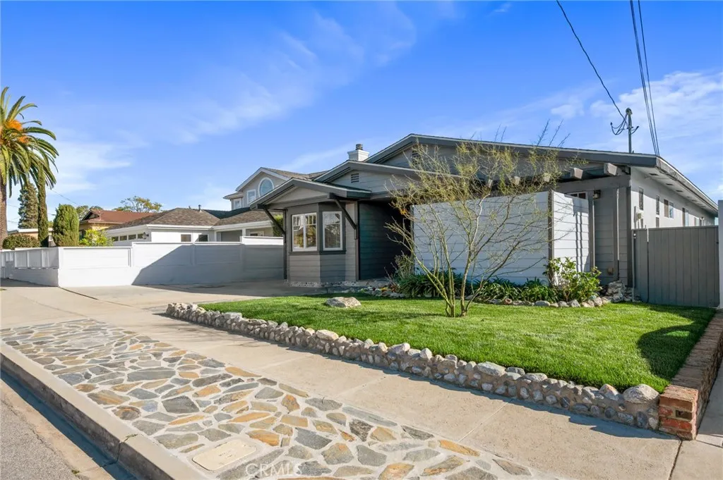 Additional image 4 of 1314 10th St, Manhattan Beach, CA 90266