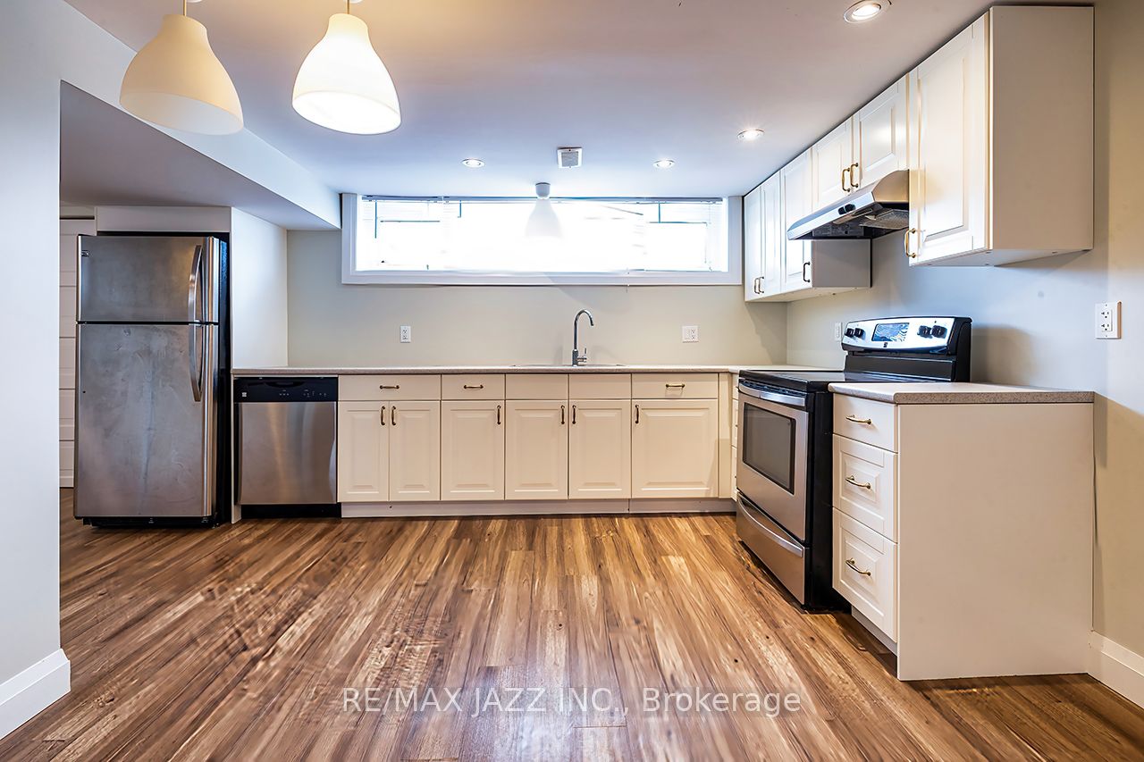 Additional image 5 of #2-708 Newman Crescent, Whitby, ON, L1N 1M6