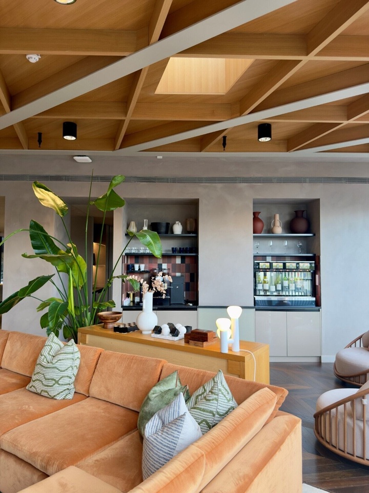 Additional image 10 of 3 Bed Flat, York Way, N1, N1 7GU