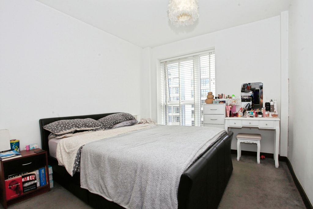 Additional image 6 of 2 bed flat for saleEast Station Road, Fletton Quays, Peterborough, Cambridgeshire PE2