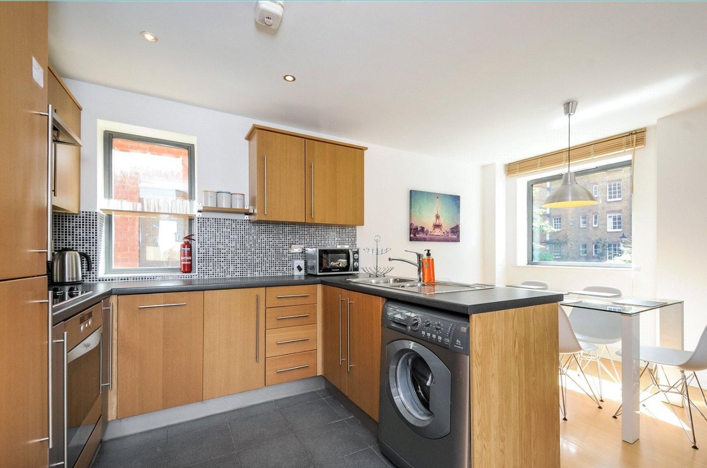 Additional image 9 of 3 Bed Flat, Tounson Court, SW1P, N1 7GU