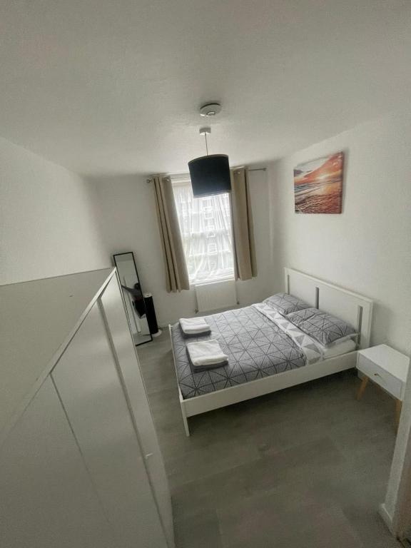 Additional image 2 of 1 Bed Flat, Arne House, SE11, N1 7GU