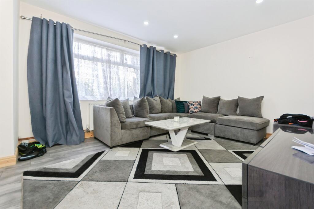 Additional image 5 of Cadleigh Gardens, Birmingham