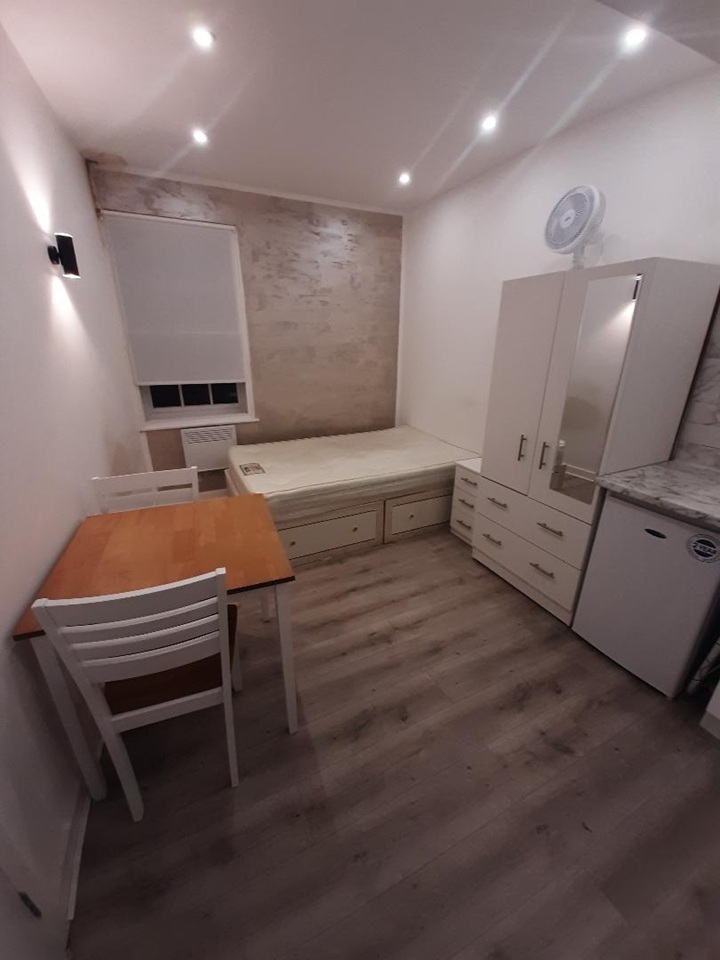 Additional image 2 of Studio Flat, London, SW1V, N1 7GU