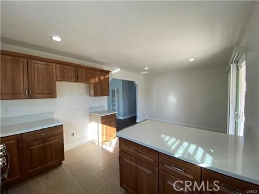 Additional image 5 of 3518 Balmont St, Lancaster, CA 93536