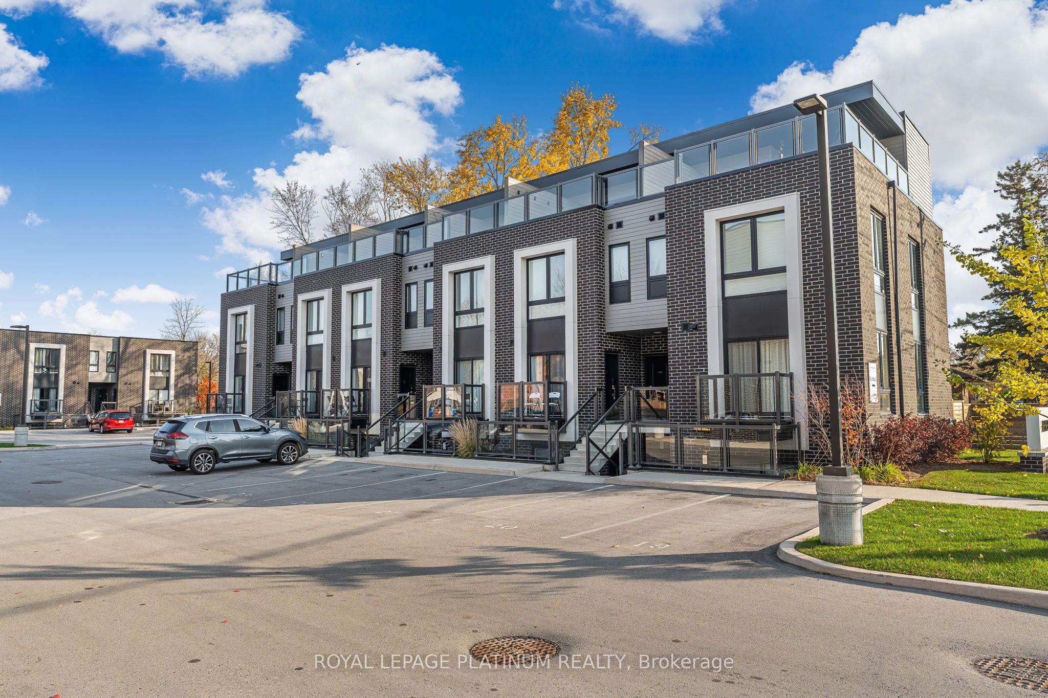 Additional image 3 of 213-6065 Mcleod Road, Niagara Falls, ON, L2G 0Z7