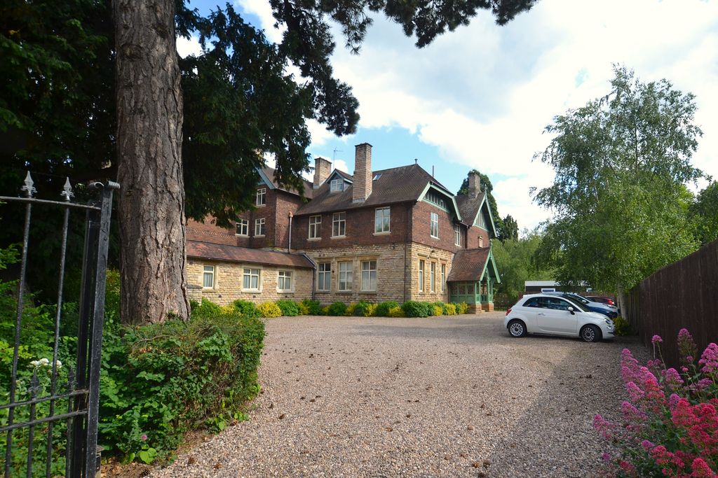 Additional image 39 of 2 bed flat for saleBeacon Lane, Grantham NG31