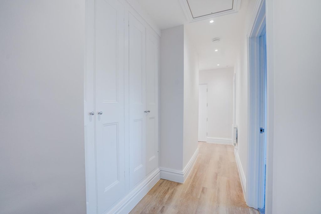Additional image 11 of 2 bed flat for sale6 Kilwardby House, Kilwardby Street, Ashby De La Zouch LE65