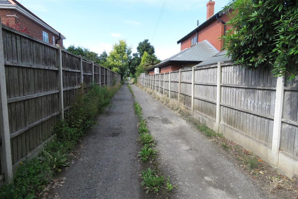 Additional image 2 of Land for saleHesketh Bank, Preston PR4