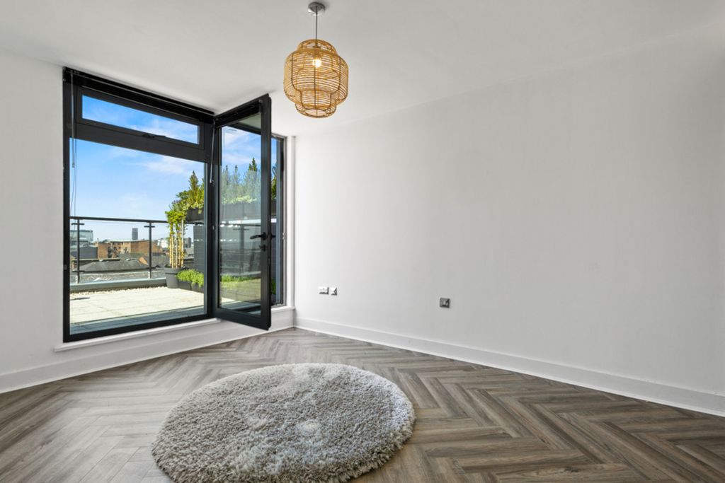 Additional image 21 of 3 bed flat for saleColquitt Street, Liverpool L1