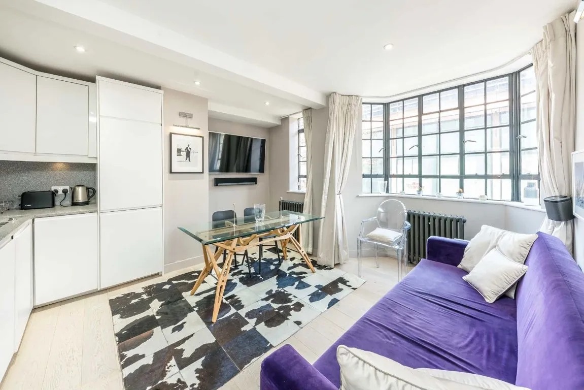 1 Bed Flat, Sloane Avenue, SW3, N1 7GU