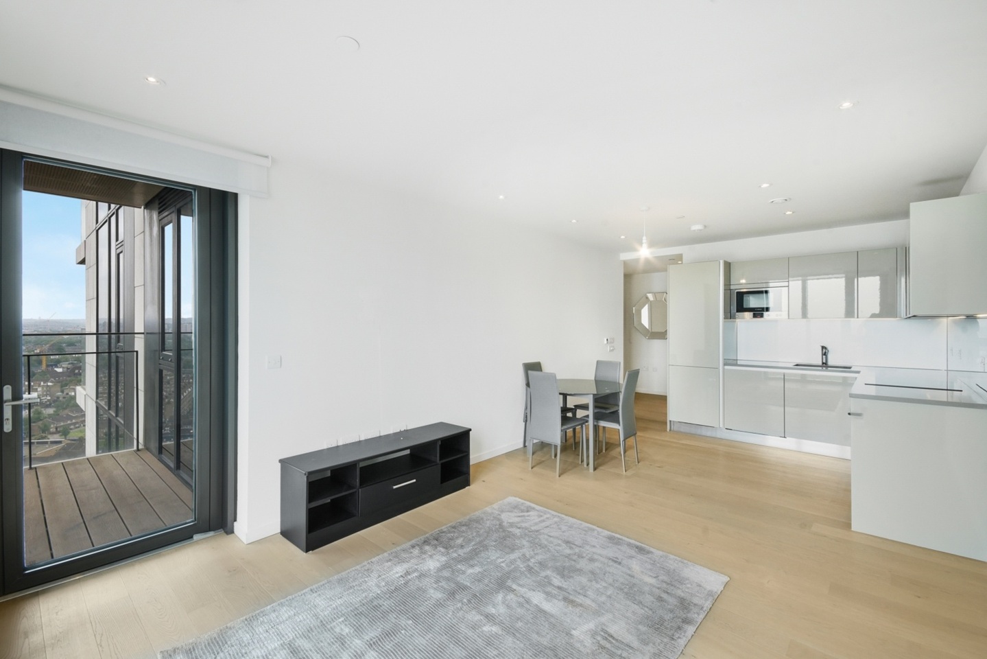 Additional image 2 of 1 Bed Flat, St Gabriel Walk, SE1, N1 7GU
