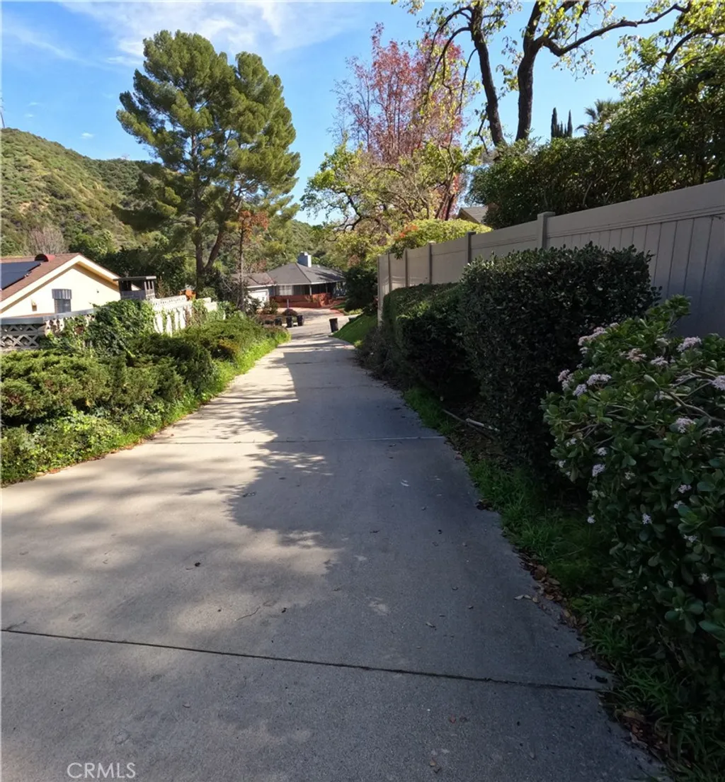 Additional image 31 of 1515 Belleau Road, Glendale, CA 91206