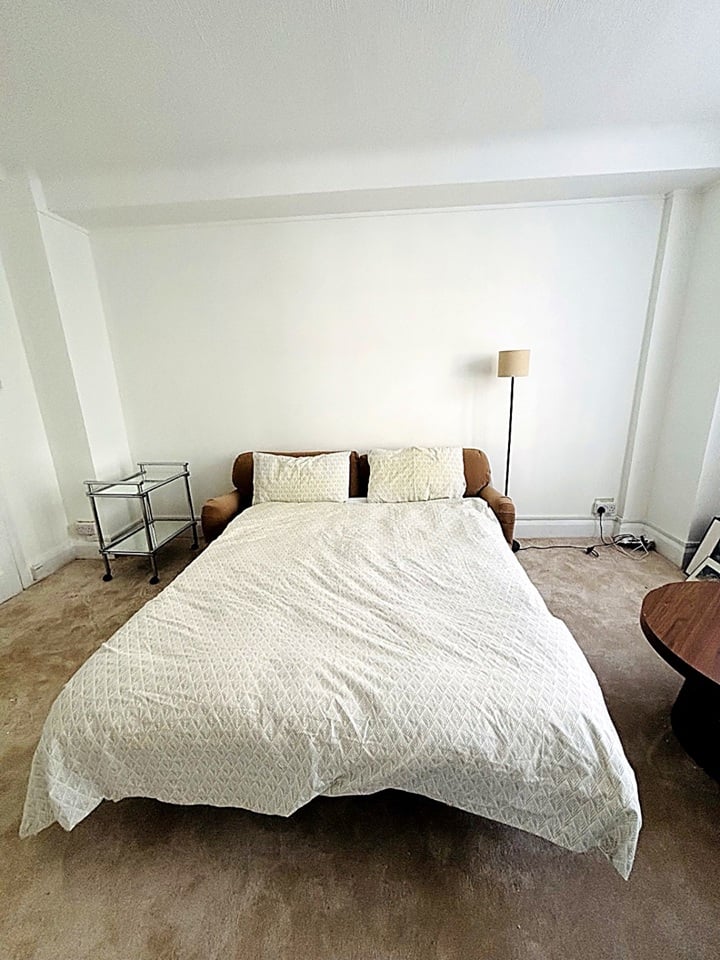 Additional image 5 of Studio Flat, Ivor Court, NW1, N1 7GU