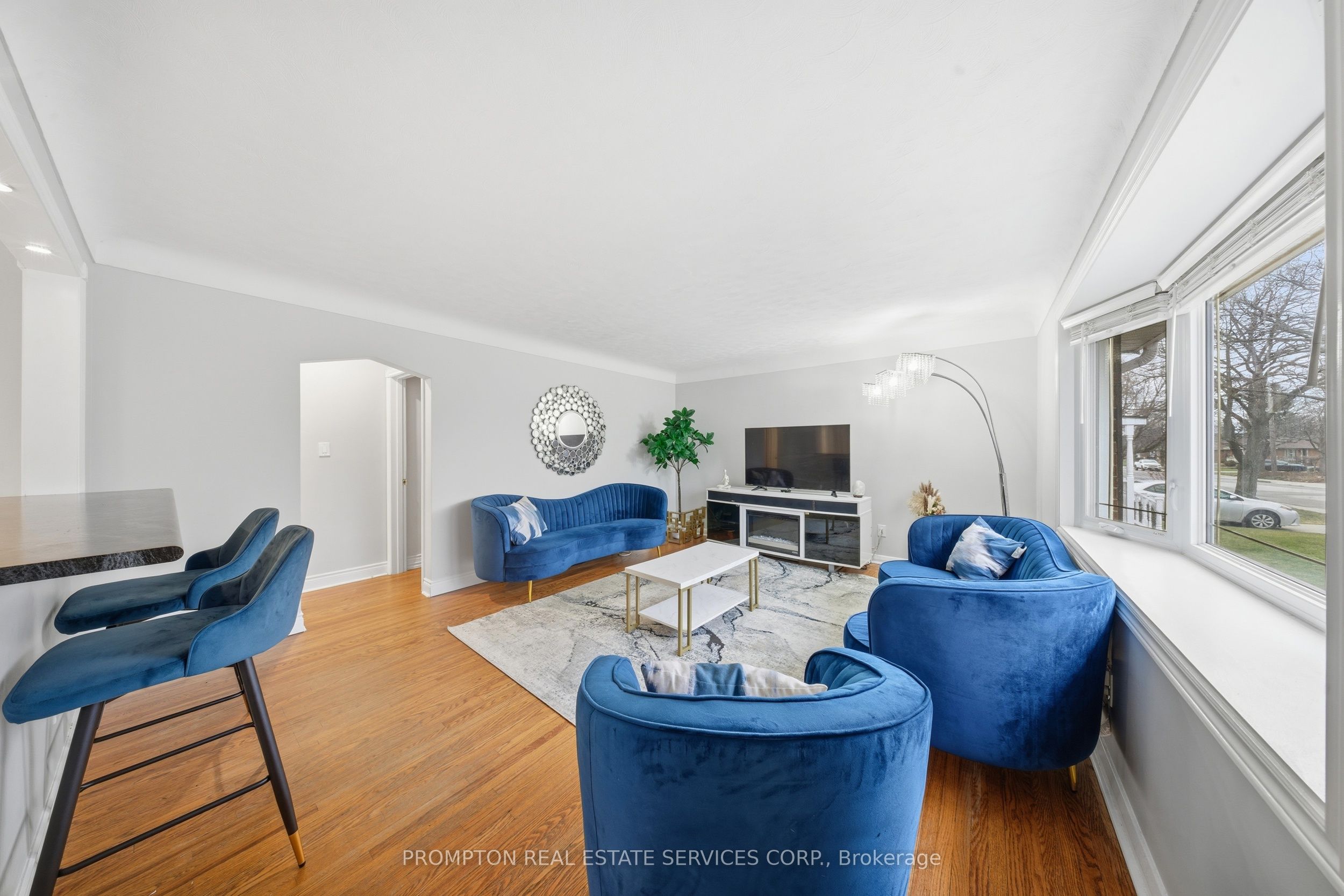 Additional image 4 of 16 Fernwood Crescent, Hamilton, ON, L8T 3L1