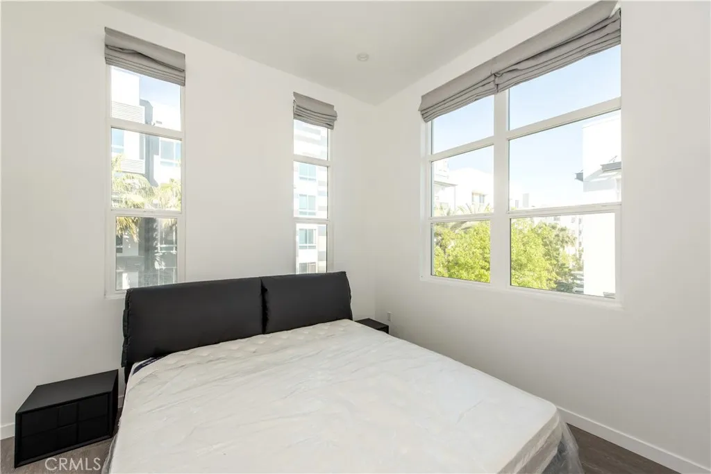 Additional image 11 of 2208 Synergy, Irvine, CA 92614