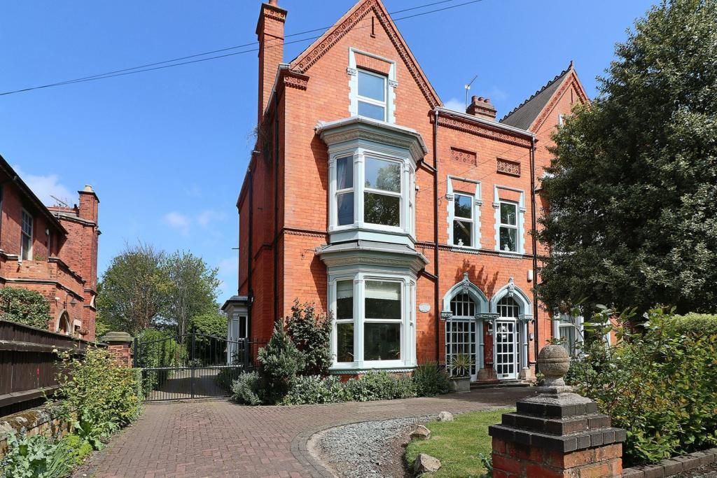 2 bed flat for saleWelholme Road, Grimsby DN32 photo 4