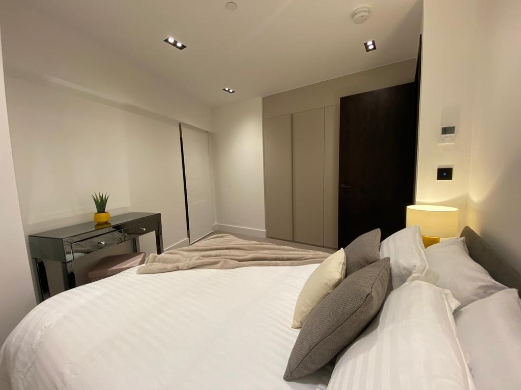 Additional image 7 of 2 Bed Flat, Keybridge Tower, SW8, N1 7GU