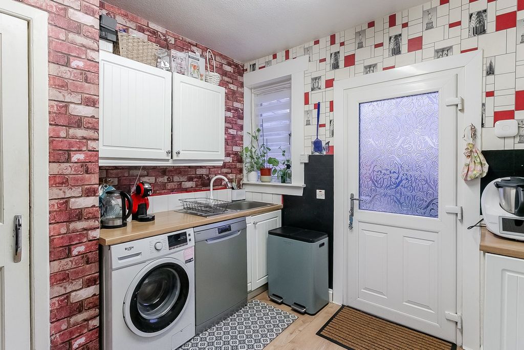 Additional image 7 of 3 bed flat for saleWoodburn Road, Dalkeith EH22