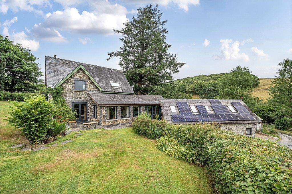 5 bed detached house for saleLlanafanfawr, Builth Wells, Powys LD2