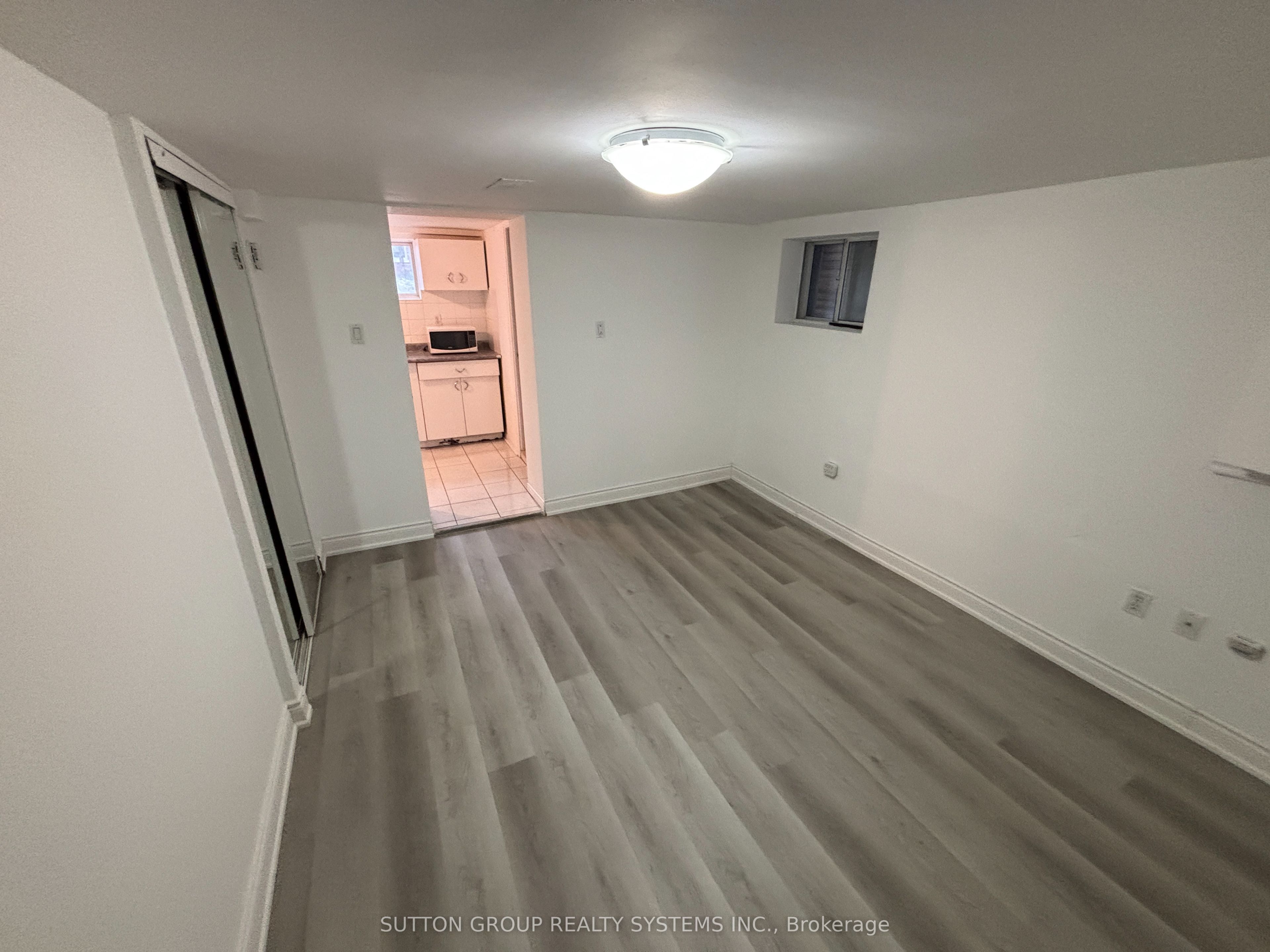 Additional image 6 of B1-83 Dawes (basement) Road, Toronto, ON, M4C 5B2