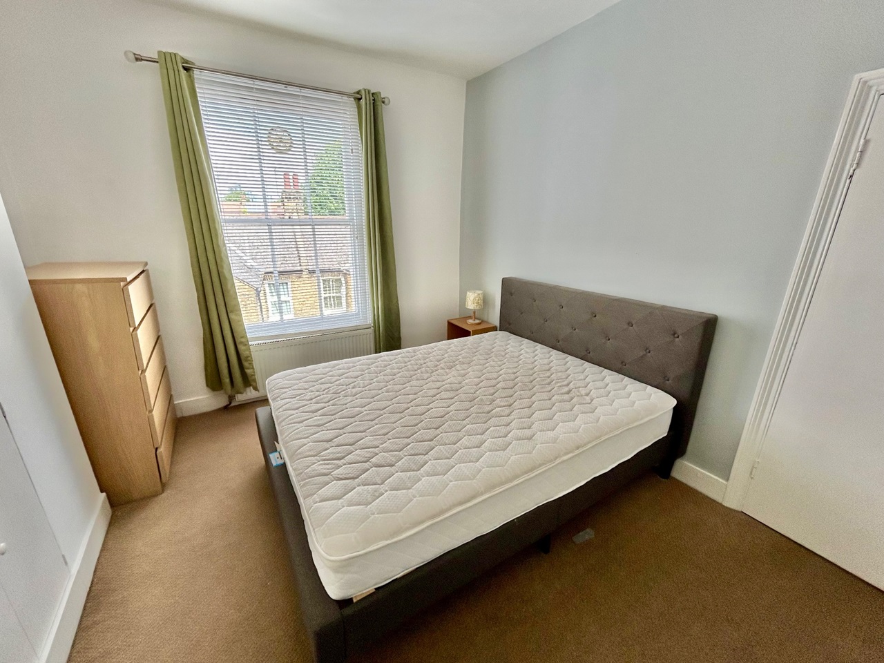 Additional image 5 of 1 Bed Flat, Tradescant Road, SW8, N1 7GU