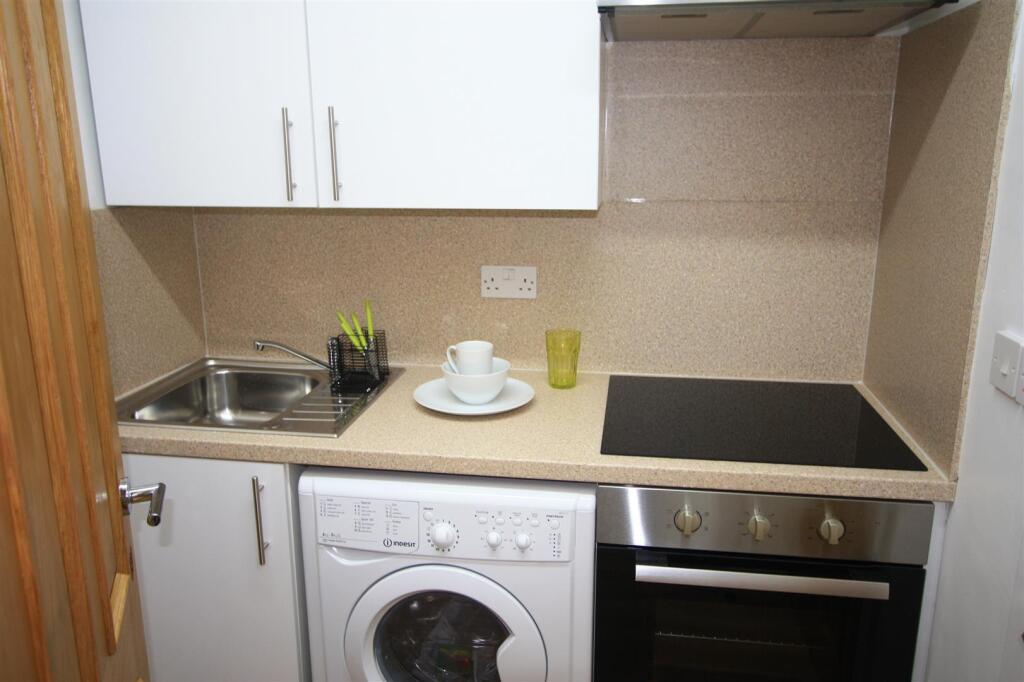 Additional image 5 of North Road