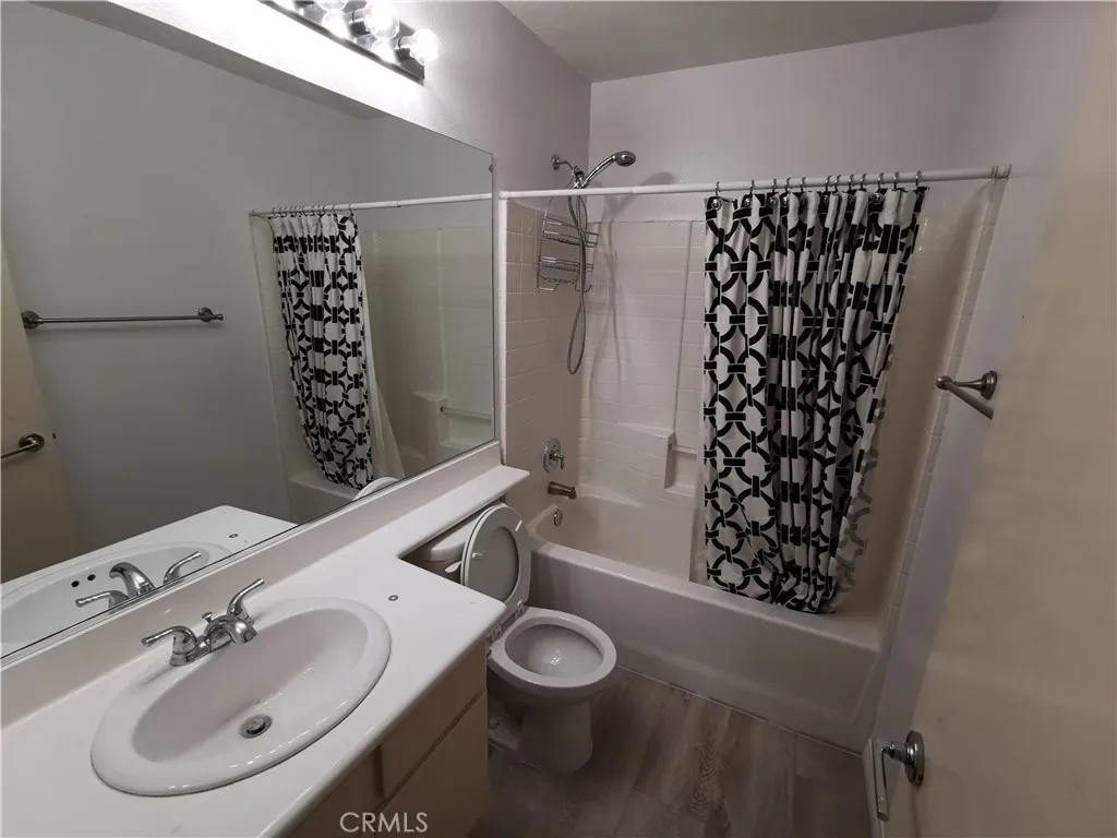 Additional image 45 of 23624 Big Horn Unit 46, Valencia, CA 91354