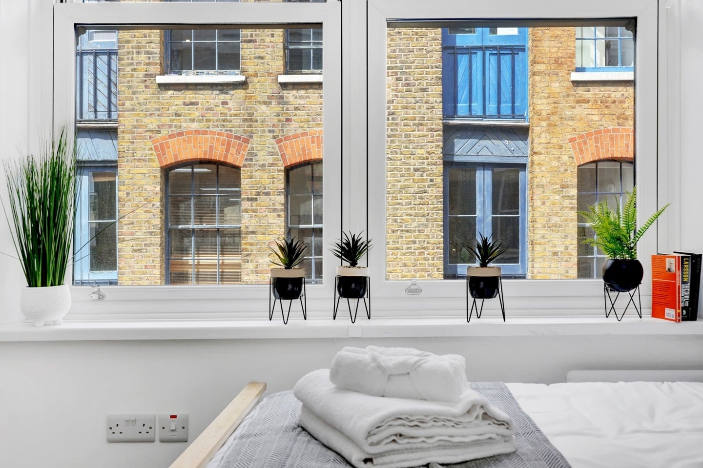 Additional image 8 of 2 Bed Flat, Rivington Street, EC2A, N1 7GU
