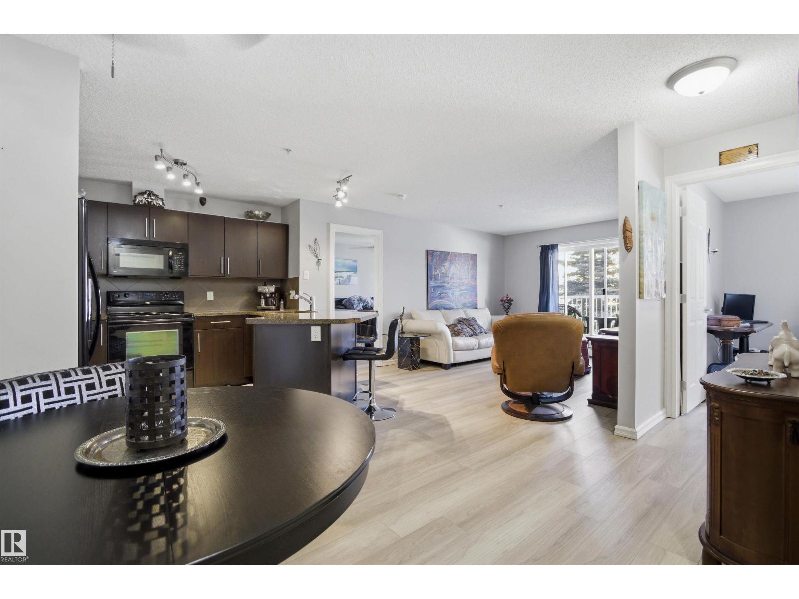Additional image 4 of 115-2208 44 Avenue NW, Edmonton, AB, T6T0G6