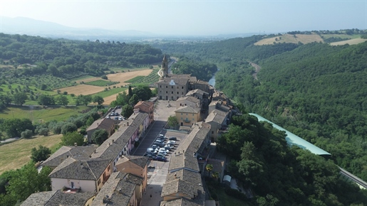 Additional image 5 of Basques (Provincia di Terni)
