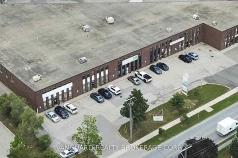 Additional image 3 of 1-4-4476 Chesswood Drive, Toronto, ON, M3J 2B9