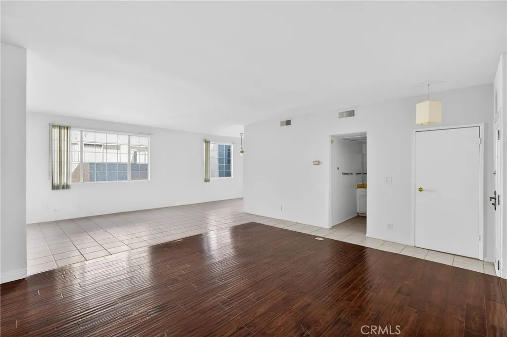 Additional image 40 of 4441 Woodman Avenue Unit 111, Sherman Oaks, CA 91423