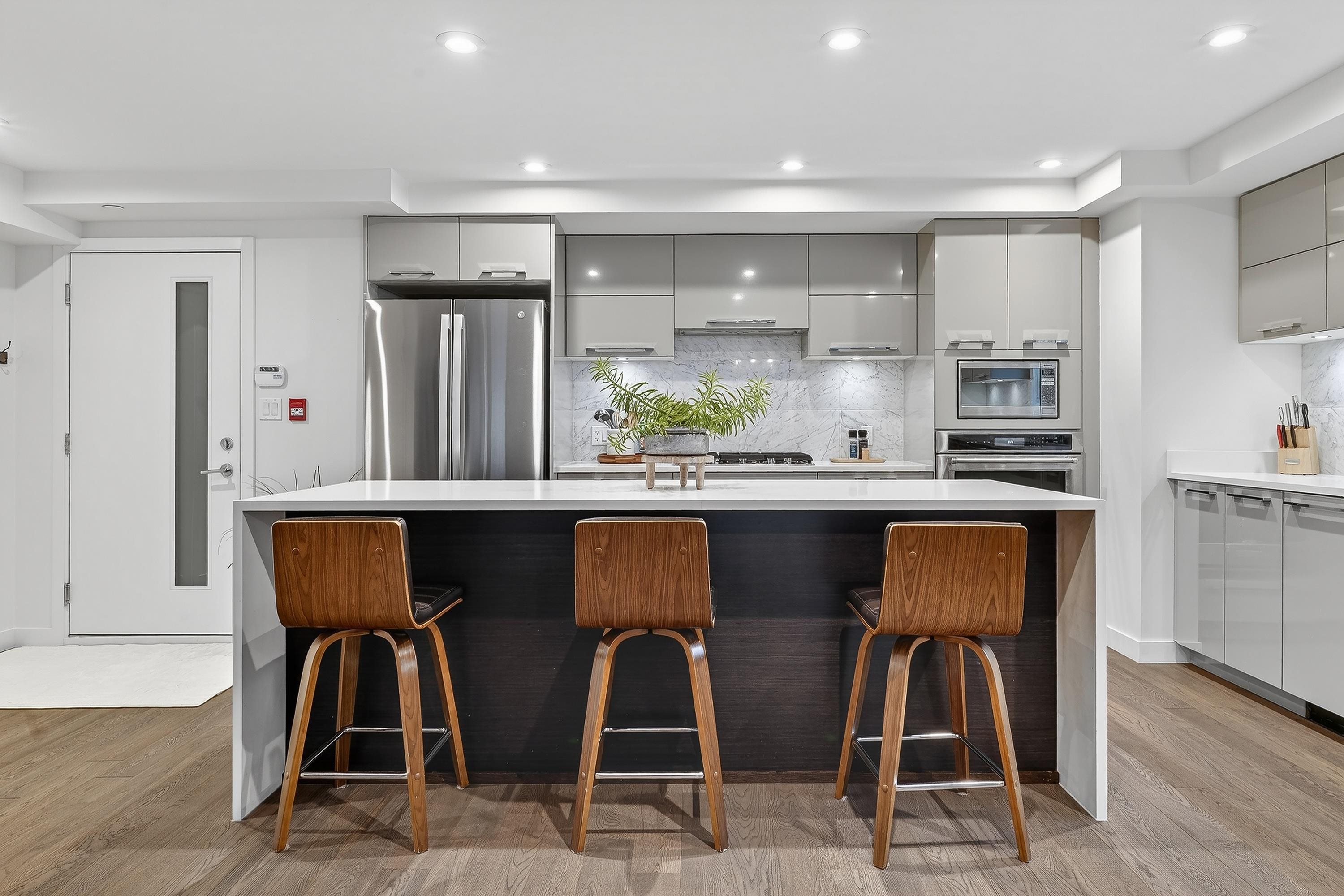 Additional image 3 of 205-1160 Oxford Street, Surrey, BC, V4B 3P6