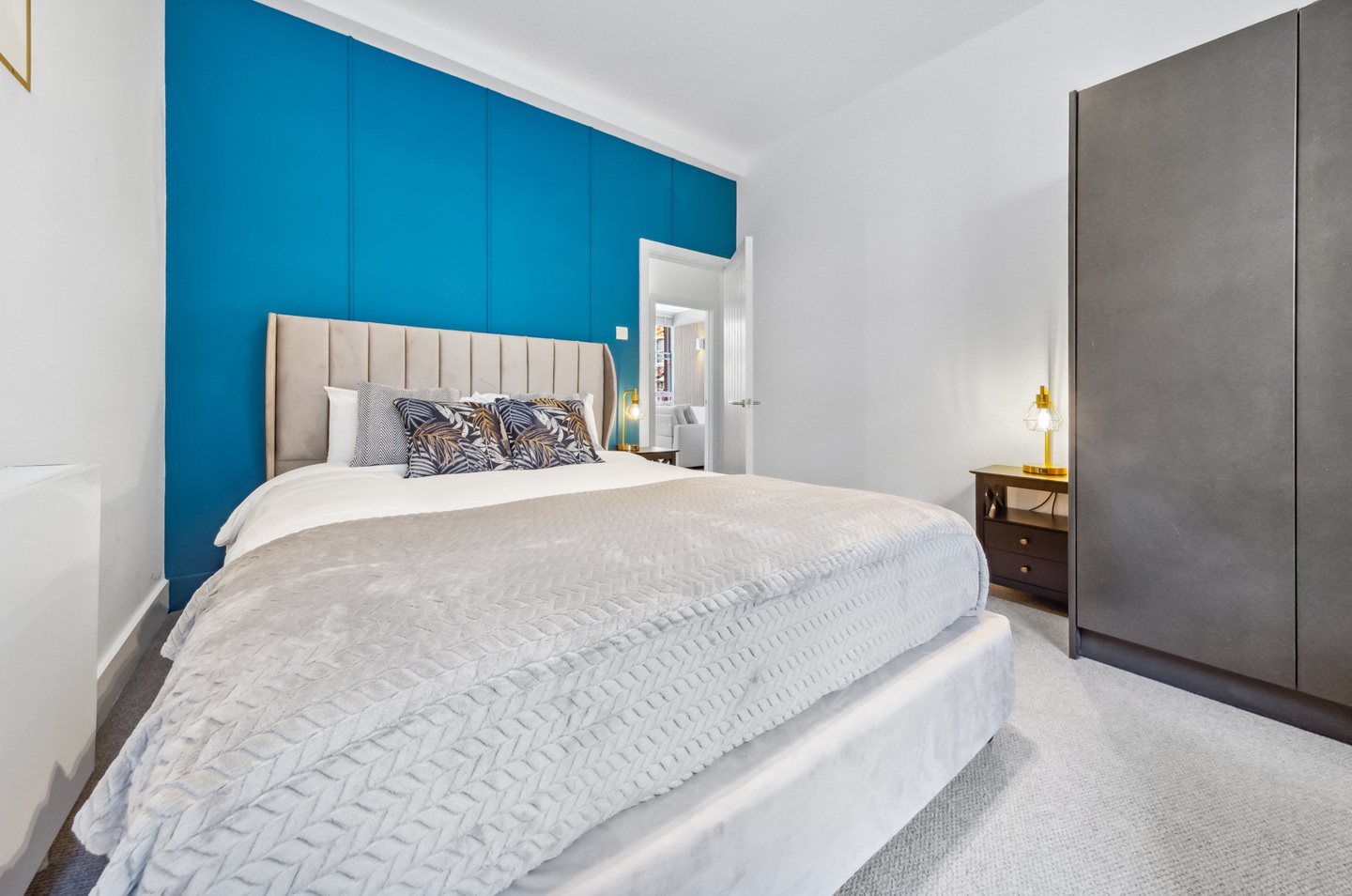 Additional image 2 of Studio Flat, Berry St, EC1V, N1 7GU